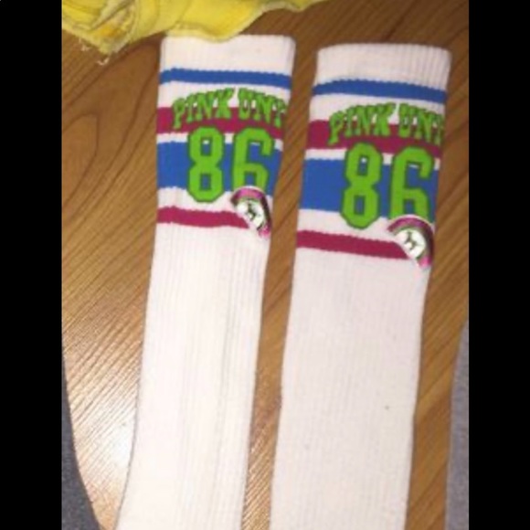 ✖️ISO✖️not selling I’m looking for don’t buy! - Picture 3 of 4